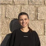 Profesora de refuerzo de diversas asignaturas. Para todas las edades, especialmente primaria y primero y segundo de ESO.